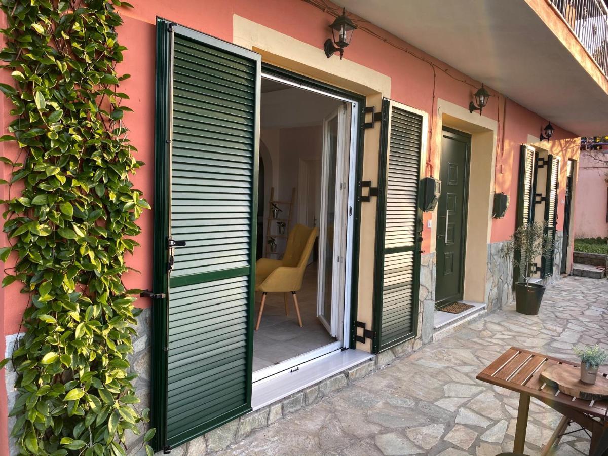 Coralli Pentati 2 "Dimitris Apartments" المظهر الخارجي الصورة